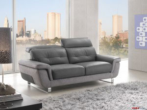 Piccolo divano moderno in pelle bicolore